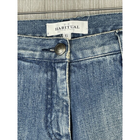 HABITUAL New York Lightly Distressed Bootcut Relaxed Fit Denim Jeans Womens Sz 6 - Picture 4 of 10